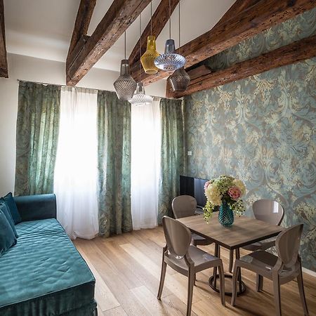 Apartamento Polo'S Treasures Venecia Exterior foto
